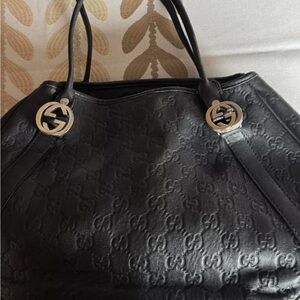 Gucci Black Shoulder Bag with Iconic GG Monogram